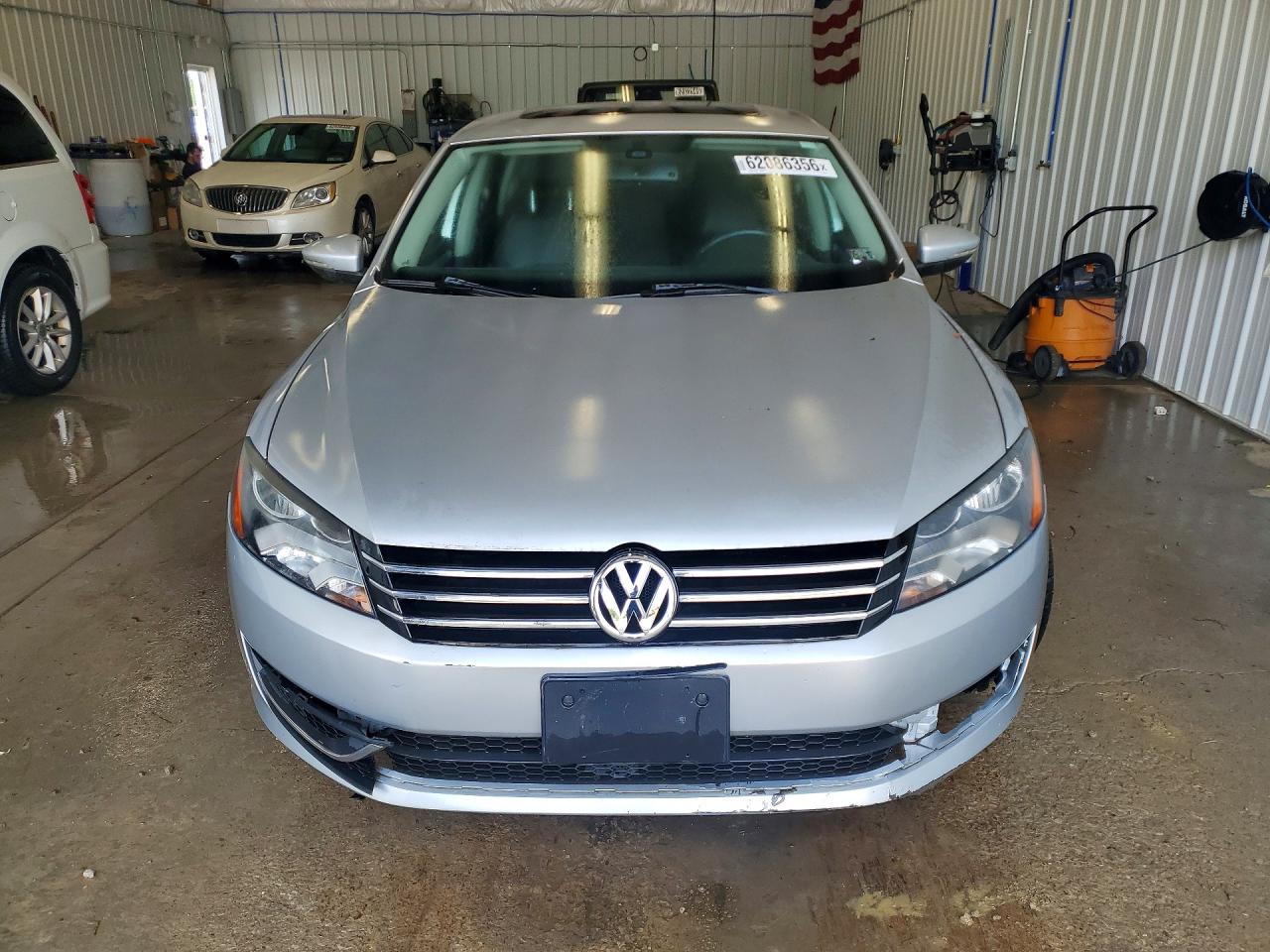 2012 Volkswagen Passat Se Silver vin: 1VWBN7A3XCC089927