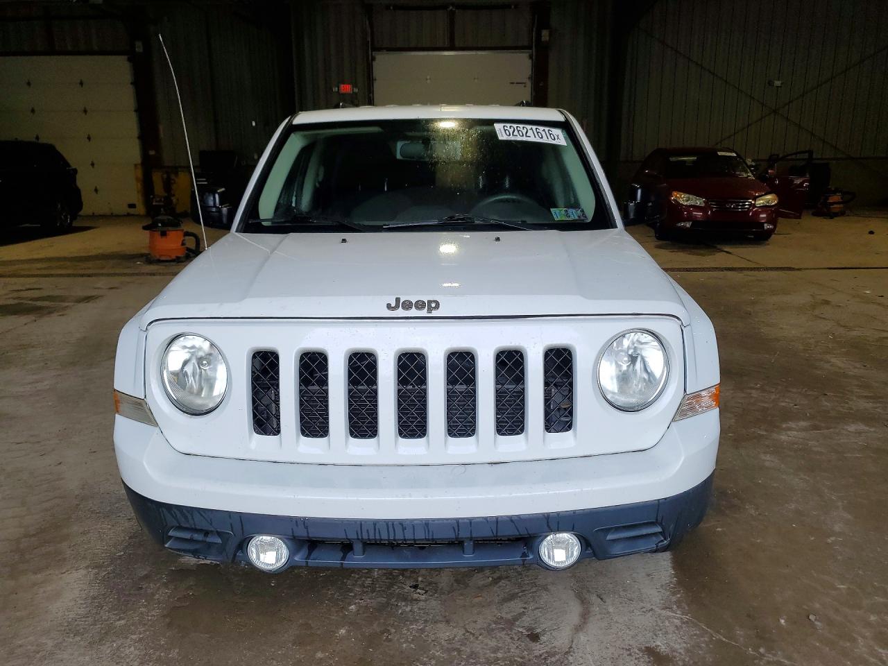 2011 Jeep Patriot Sport White vin: 1J4NT1GA4BD285647