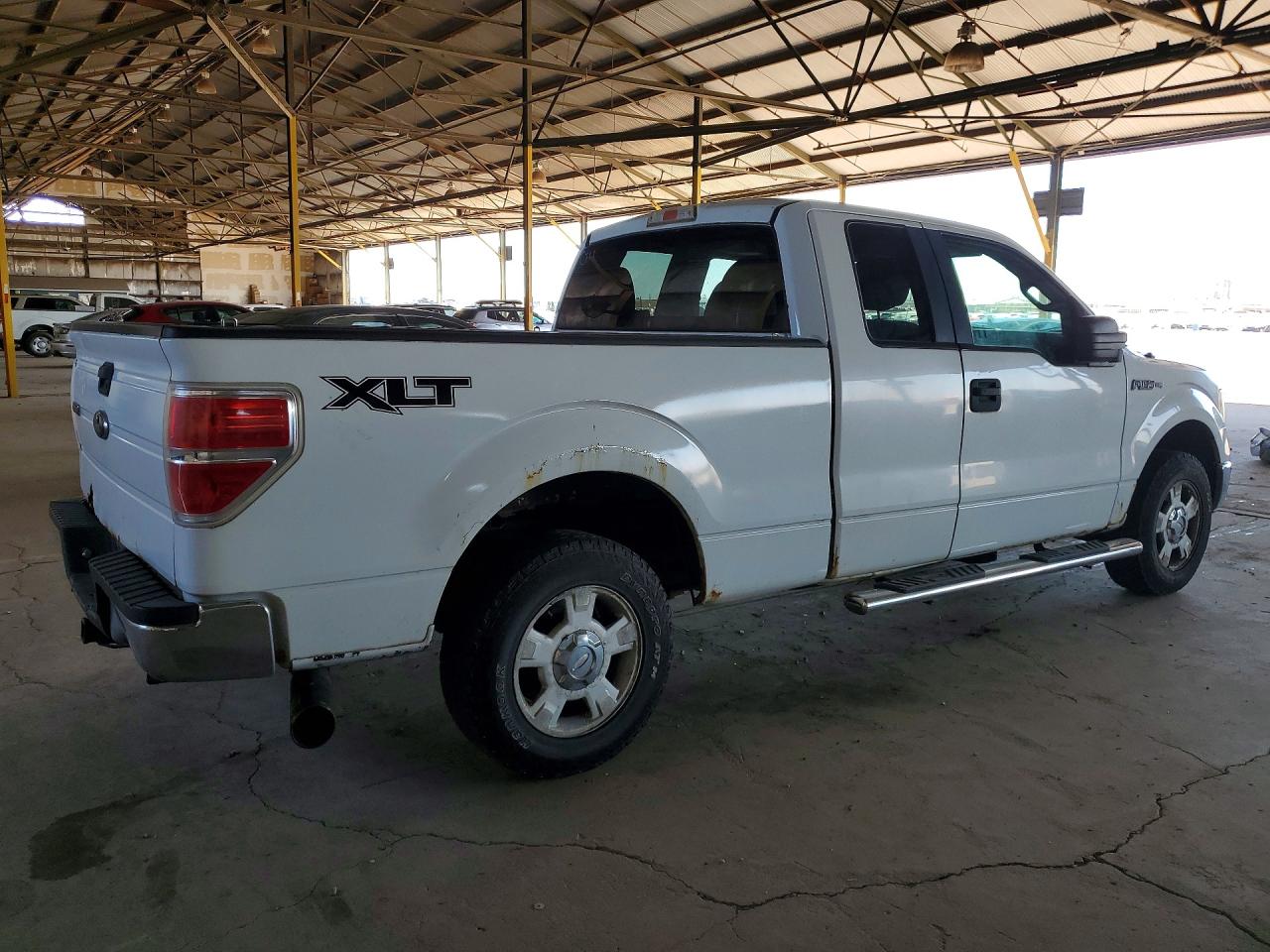 2010 Ford F150 Super Cab White vin: 1FTEX1C85AFC53256