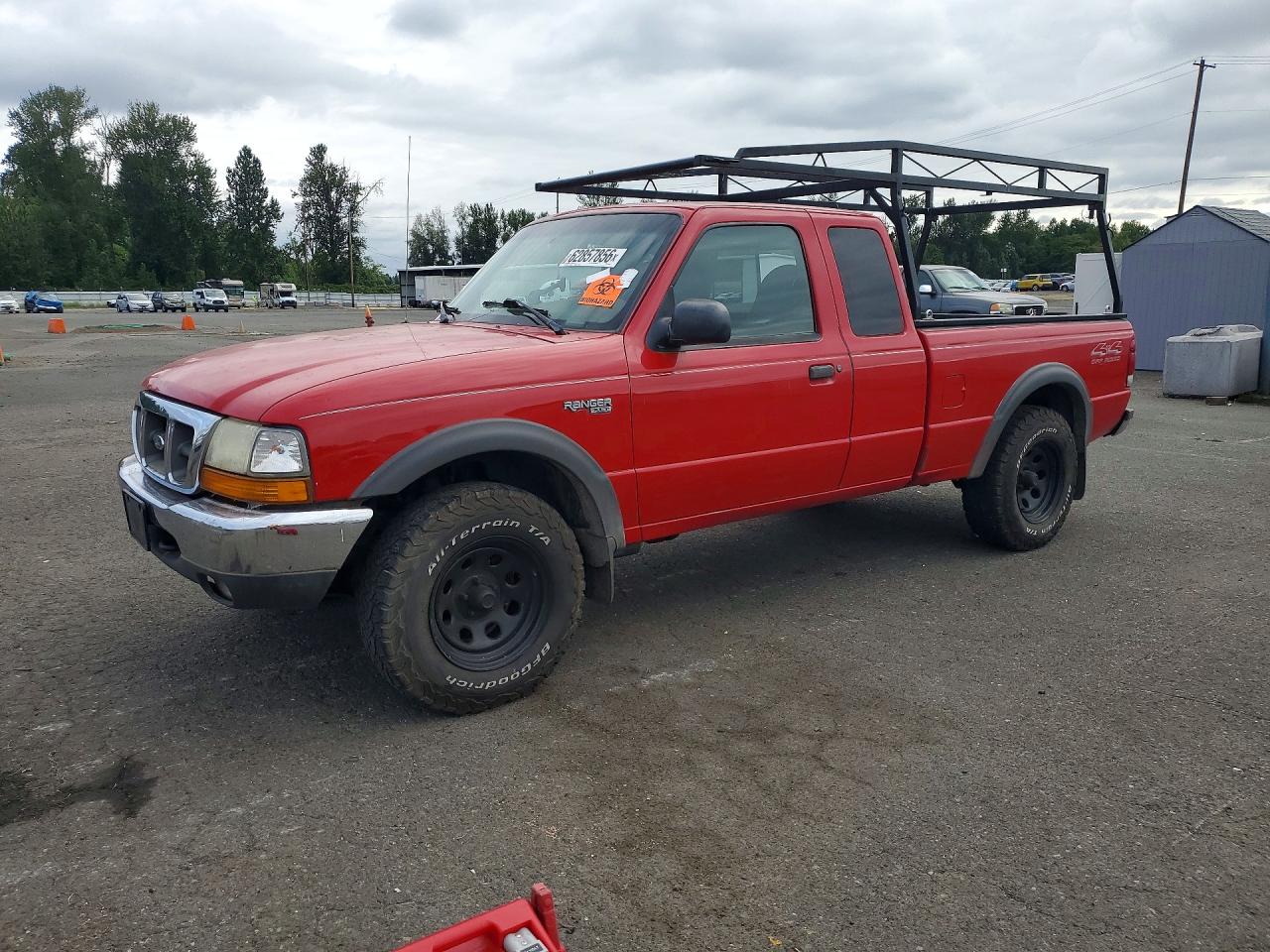 2000 Ford Ranger Super Cab Red vin: 1FTZR15X8YPA82099