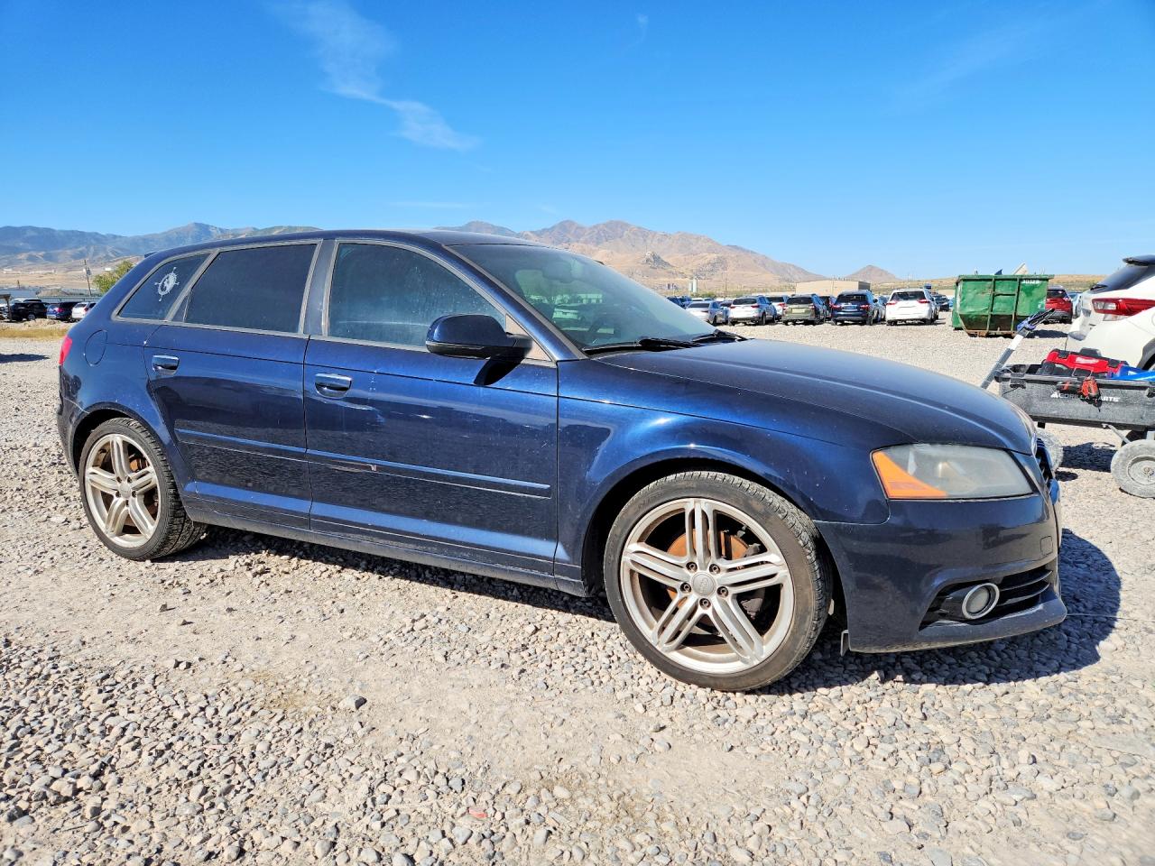 2012 Audi A3 Premium Plus Синий vin: WAUKJAFM4CA100166