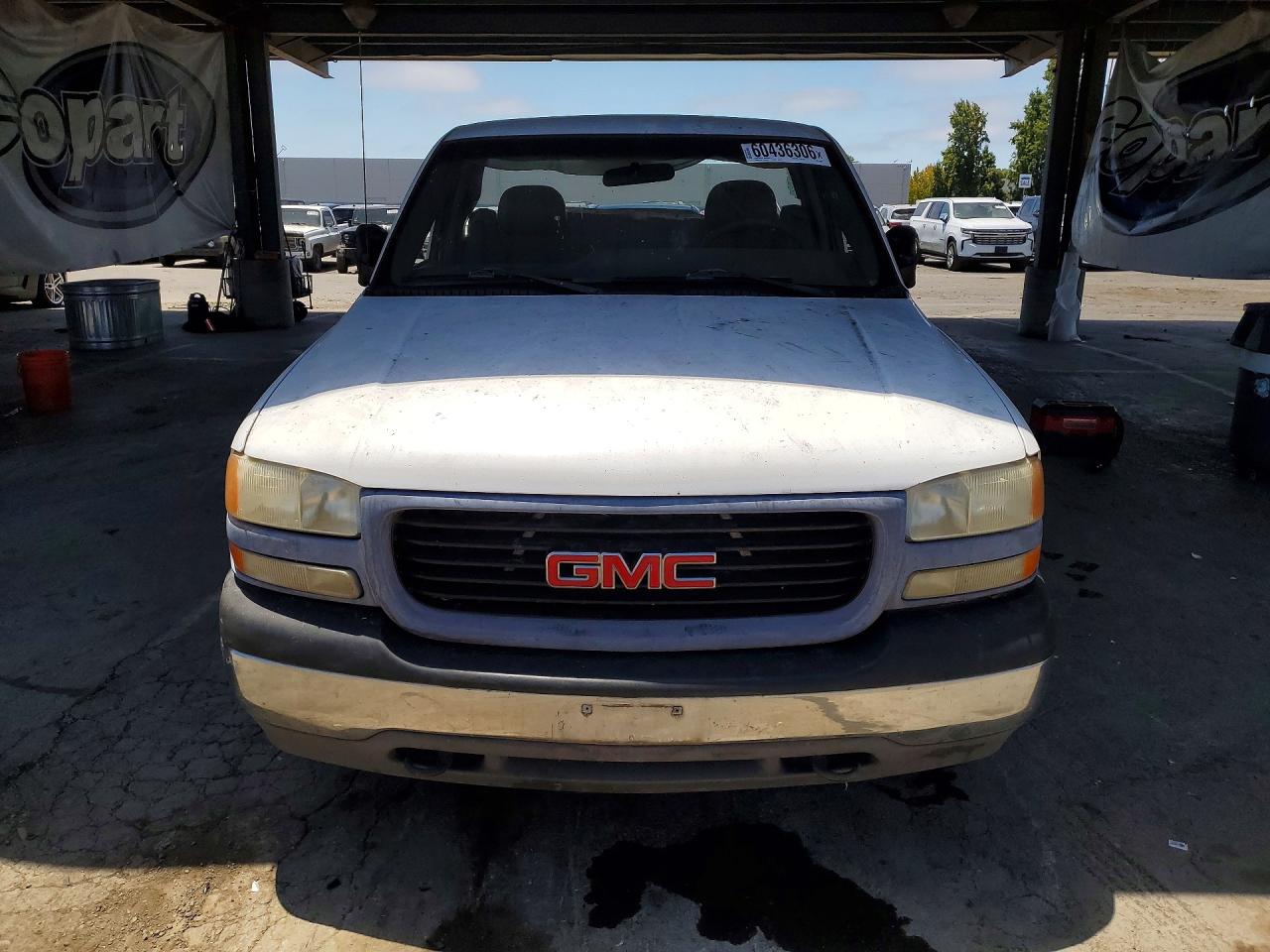 2001 Gmc New Sierra C1500 White vin: 1GTEC14W41Z193994