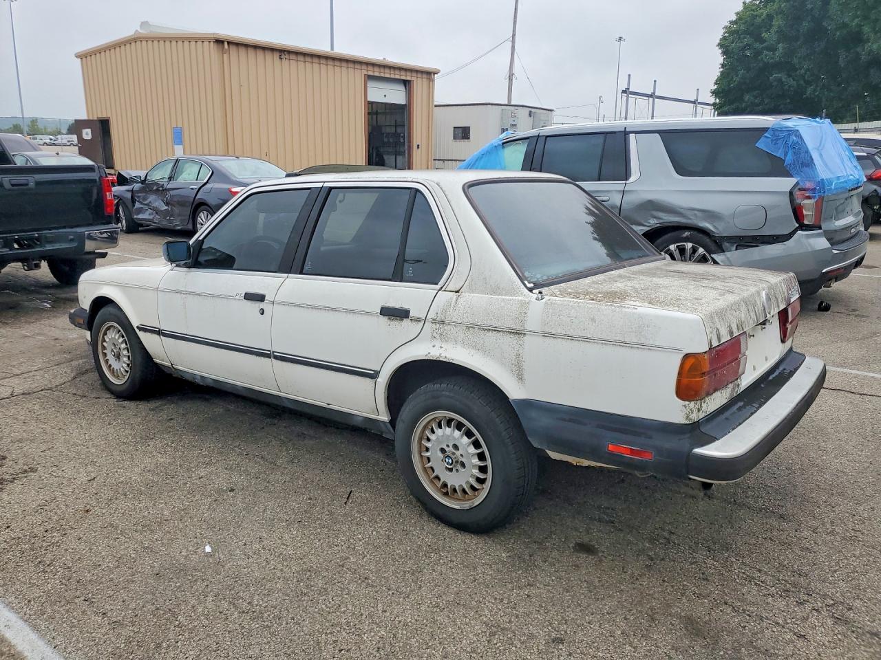 1986 Bmw 325 E Automatic White vin: WBAAE6409G0704997