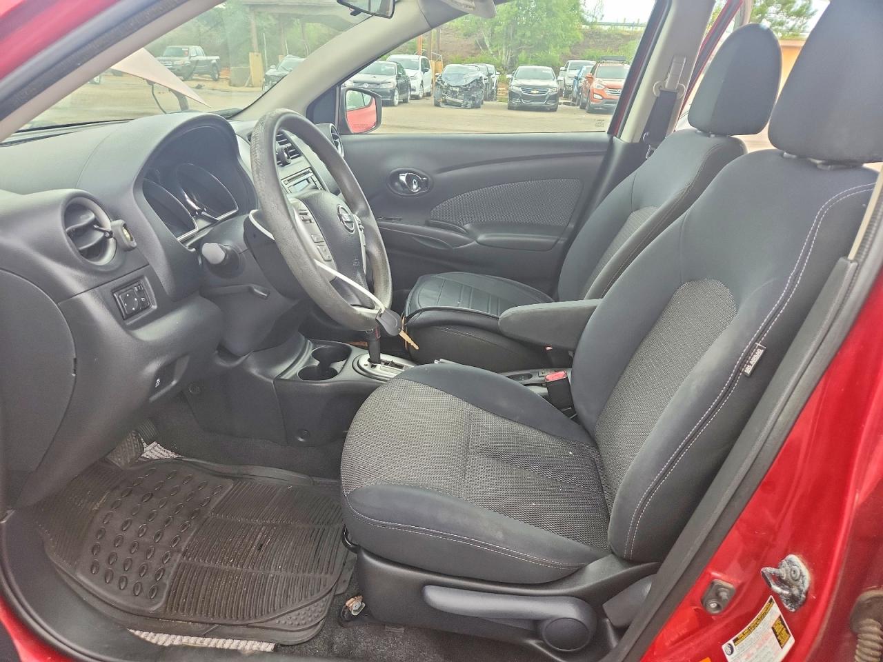 2015 Nissan Versa 1.6 Sv Red vin: 3N1CN7AP0FL933334