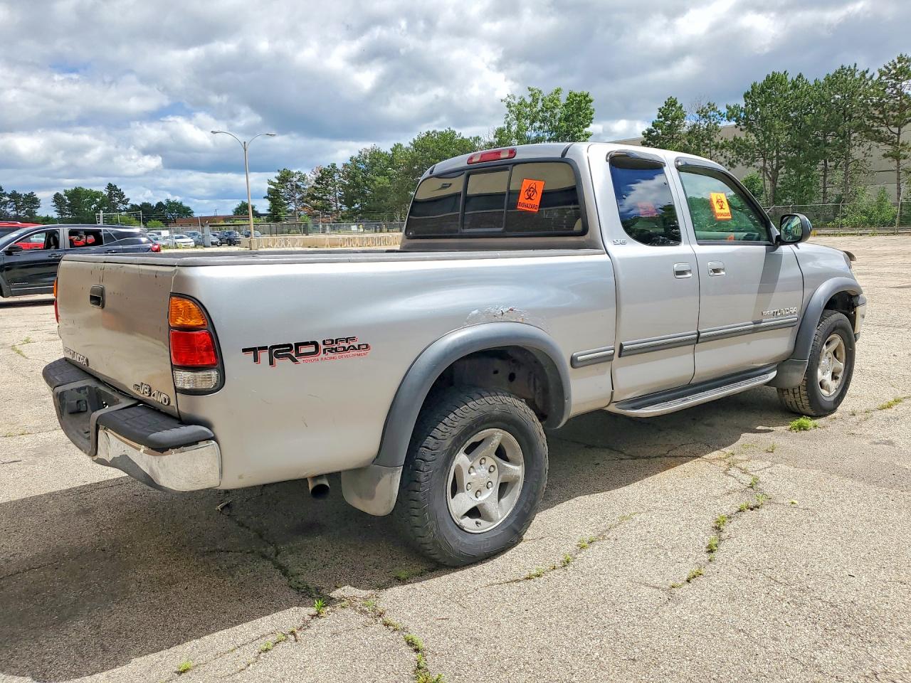 2001 Toyota Tundra Sr5 Silver vin: 5TBBT44151S193960