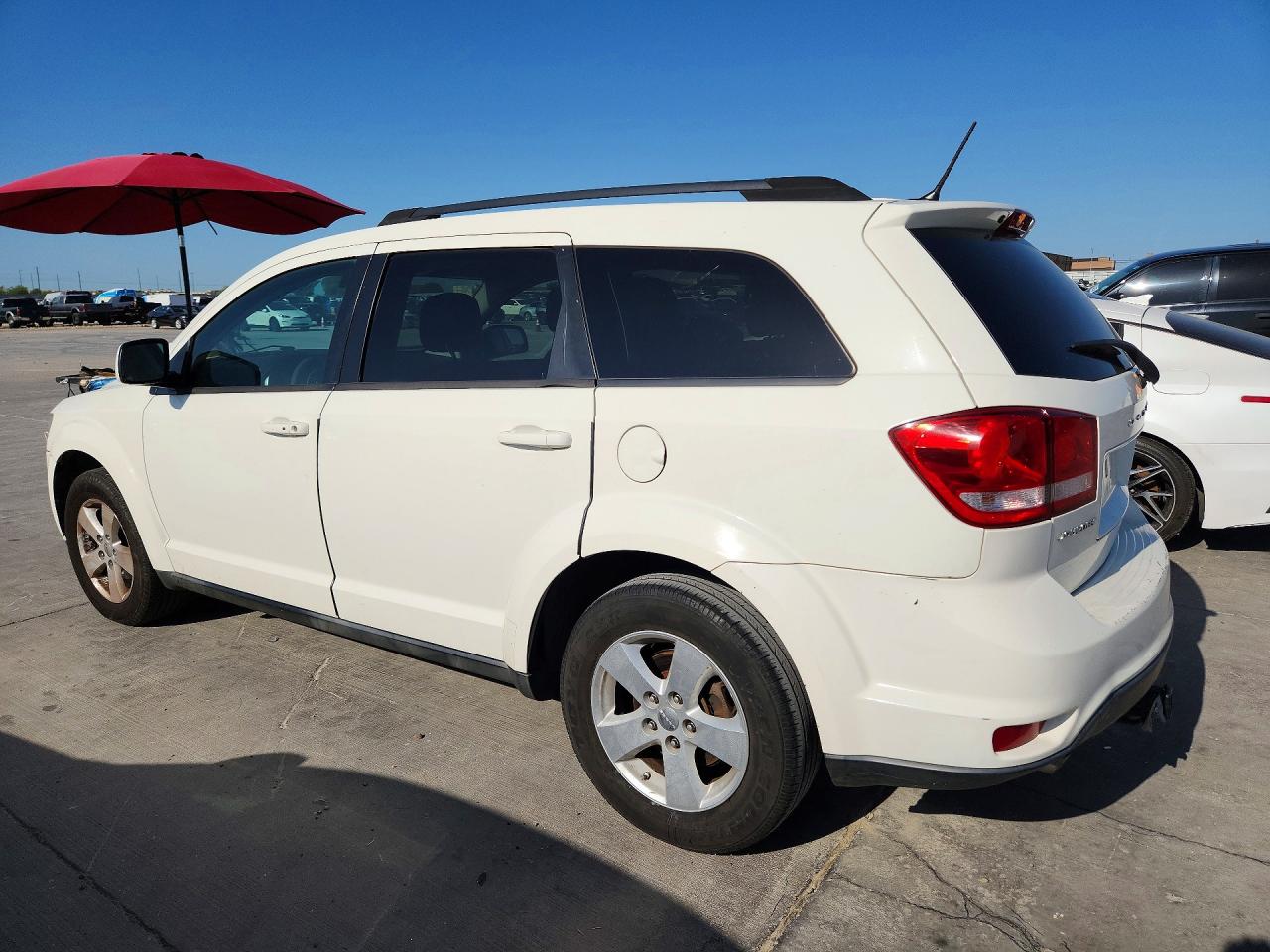 2012 Dodge Journey Sxt White vin: 3C4PDCBG6CT248811
