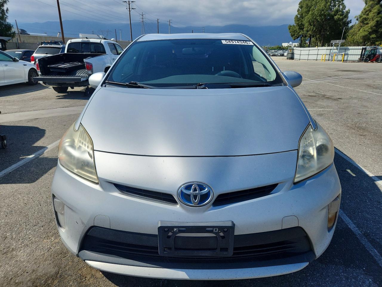2014 Toyota Prius Two Серебряный vin: JTDKN3DU0E0378822