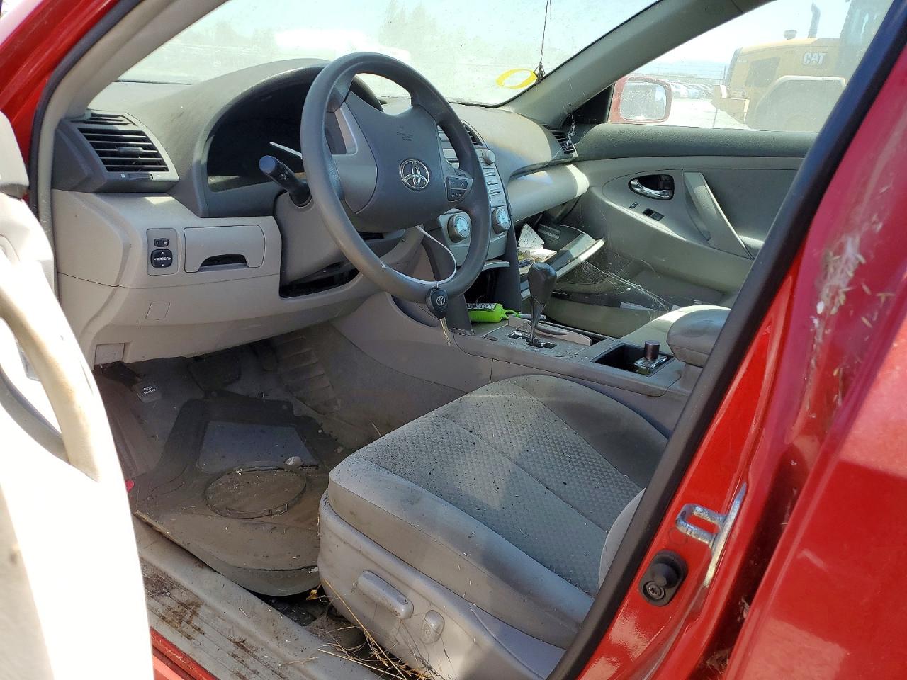 2007 Toyota Camry Le Red vin: 4T1BE46K37U139354