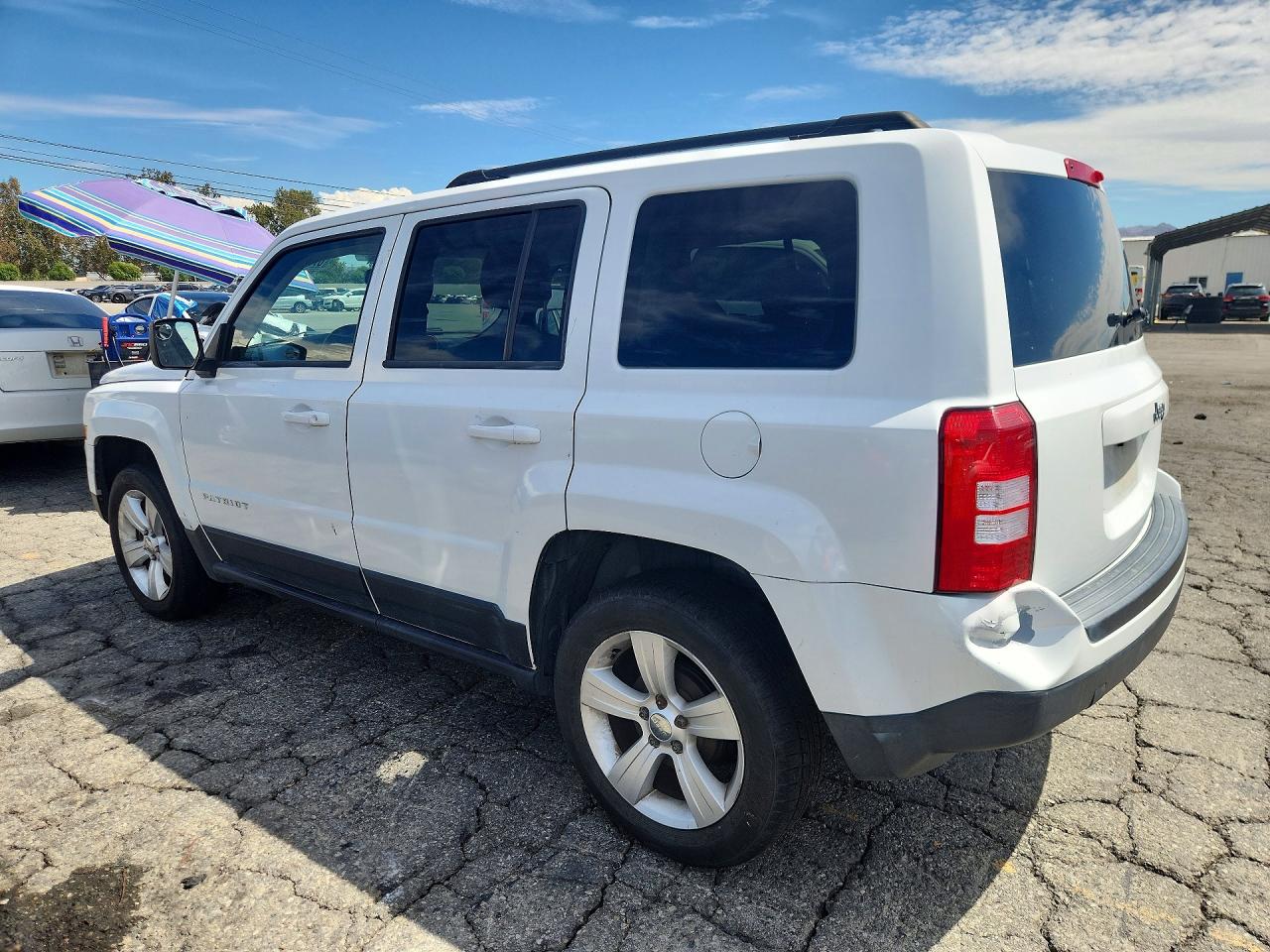 2014 Jeep Patriot Latitude Белый vin: 1C4NJPFB1ED849395