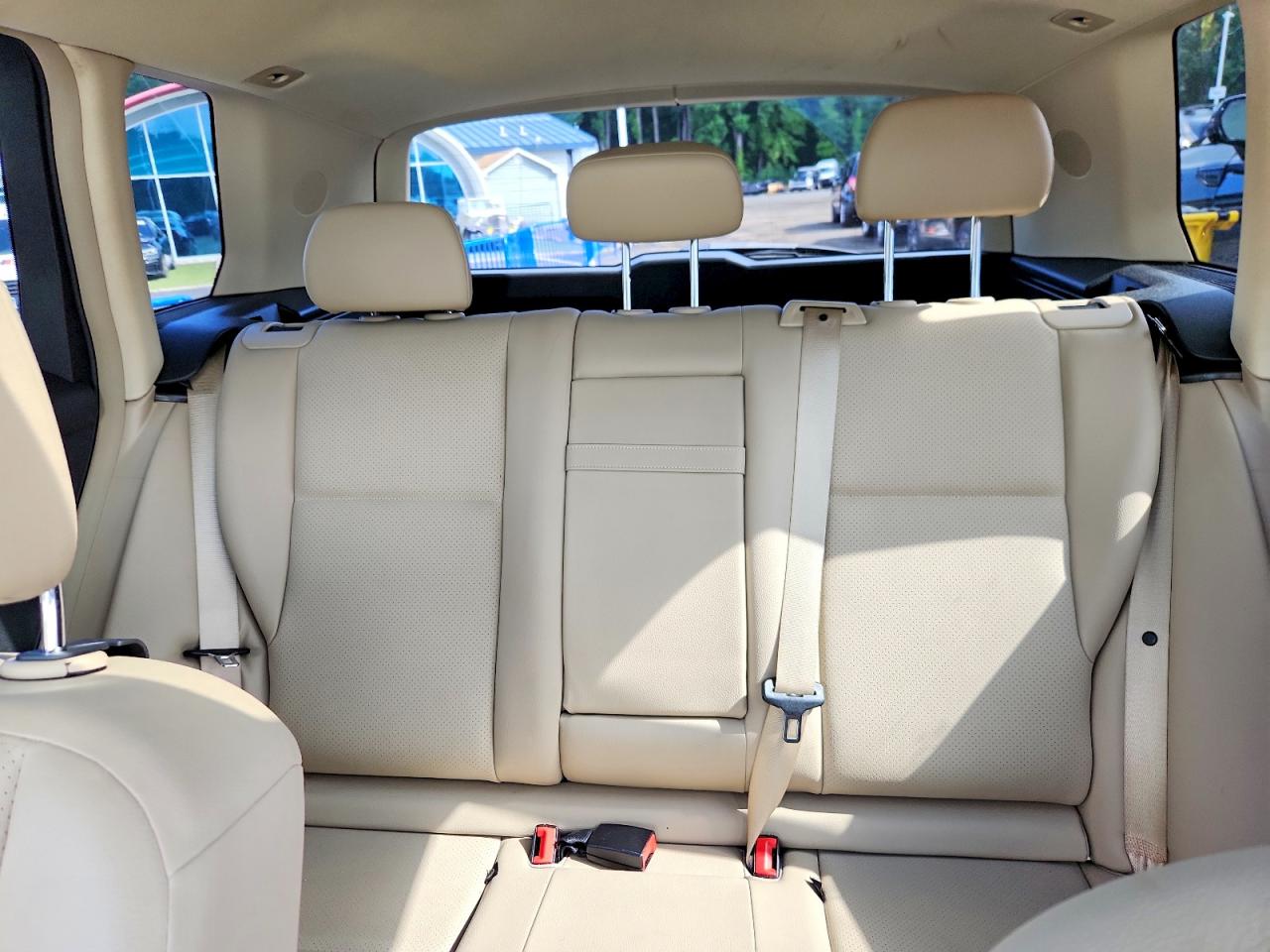 2010 Mercedes-benz Glk 350 4matic White vin: WDCGG8HB2AF355985