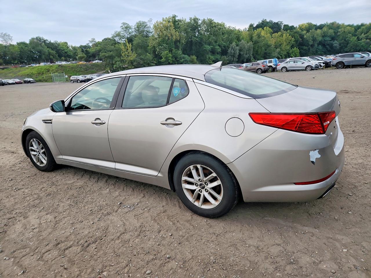2011 Kia Optima Lx Silver vin: KNAGM4A73B5173388
