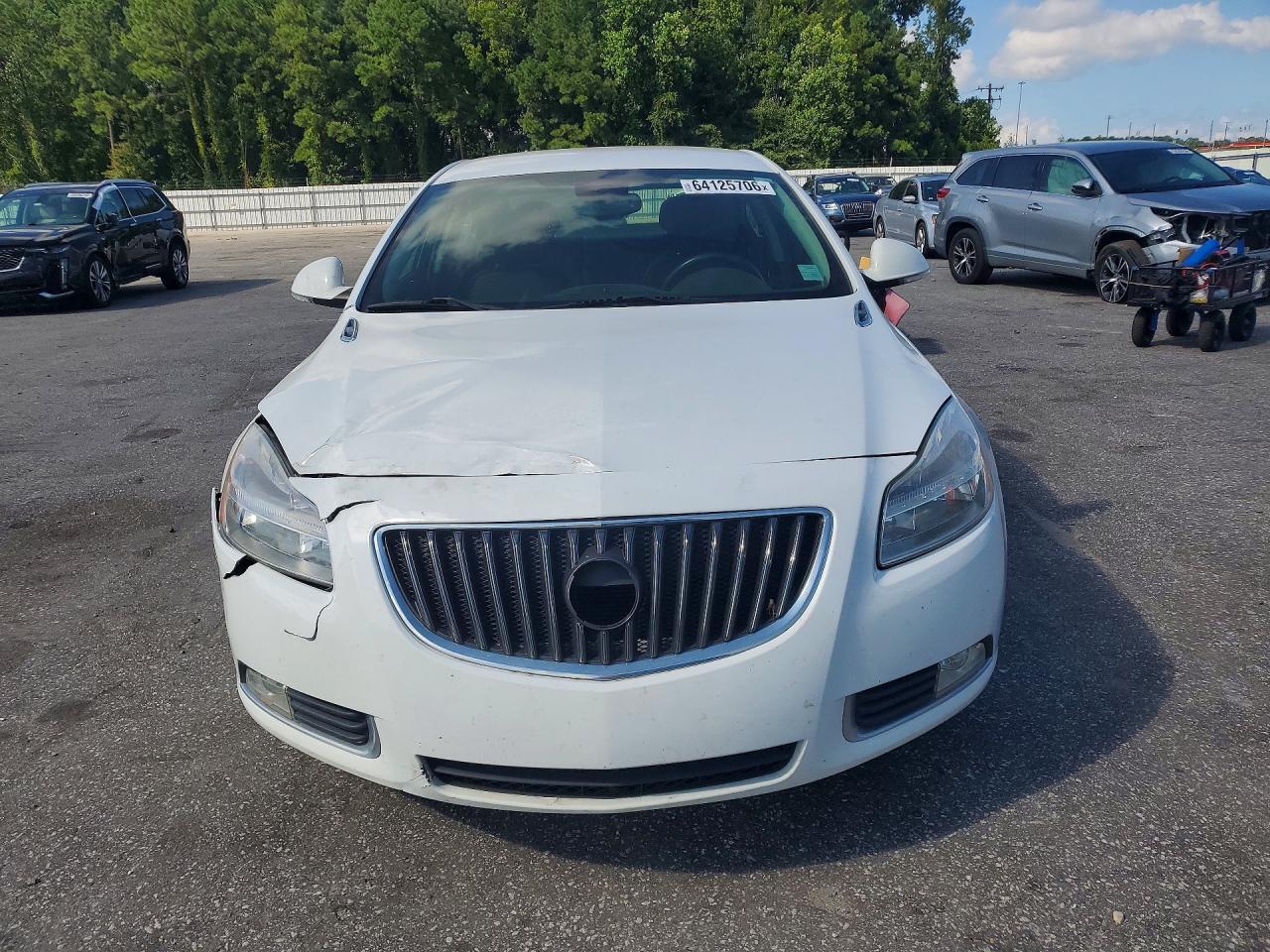 2012 Buick Regal Premium White vin: 2G4GS5EKXC9148484