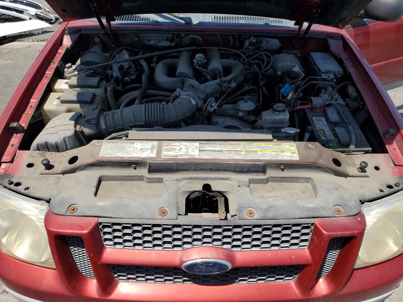2001 Ford Explorer Sport Красный vin: 1FMYU60E51UA60755