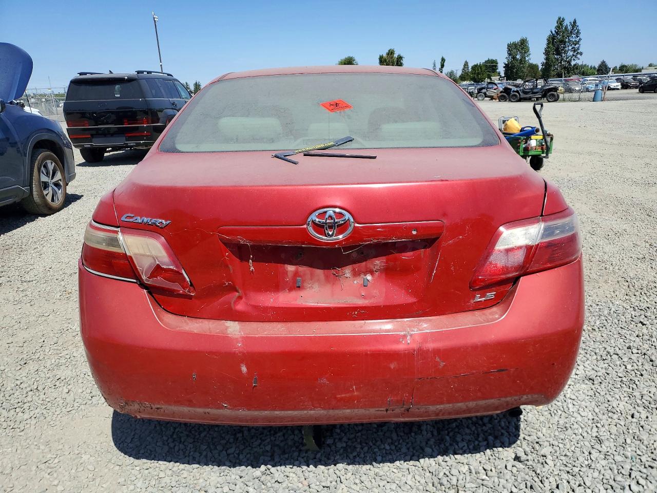 2007 Toyota Camry Le Red vin: 4T1BE46K37U139354
