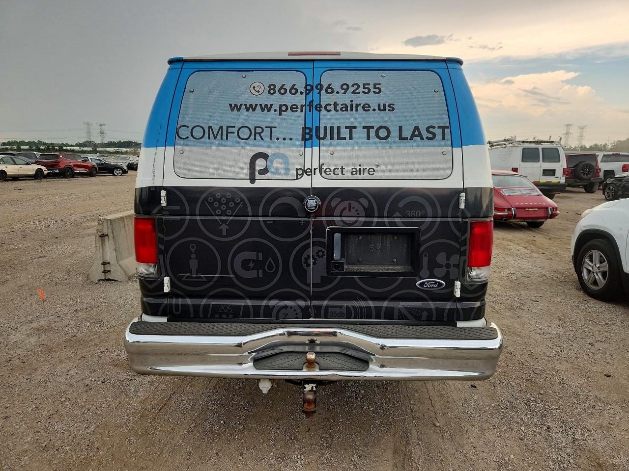 1998 Ford Econoline E350 Super Duty White vin: 1FBSS31S8WHA80134