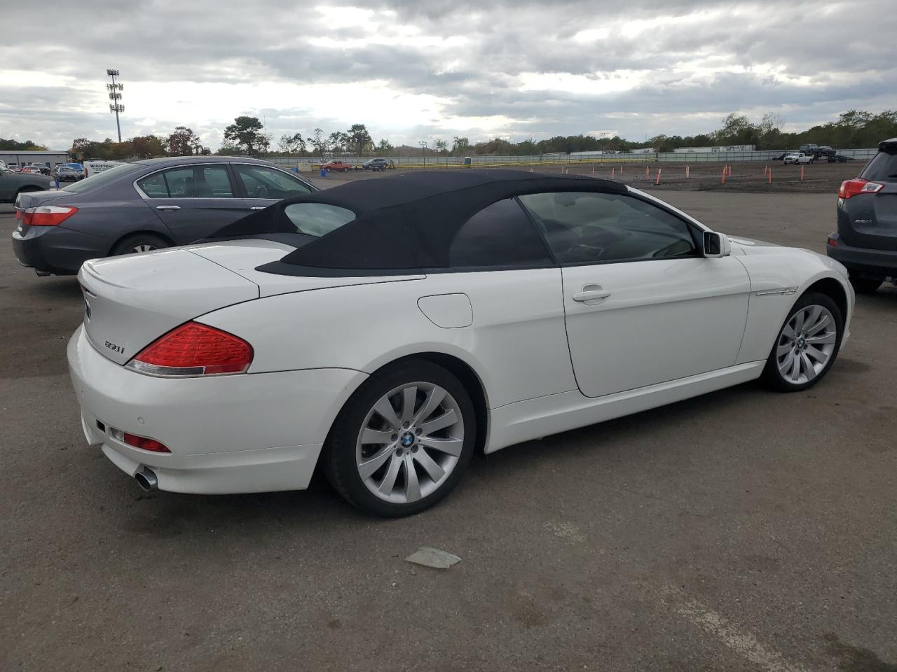 2007 Bmw 650 I White vin: WBAEK13517CN84217