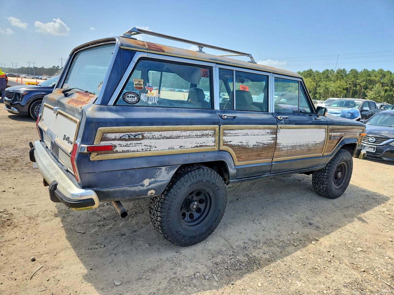 1989 Jeep Grand Wagoneer Two Tone vin: 1J4GS5871KP111278