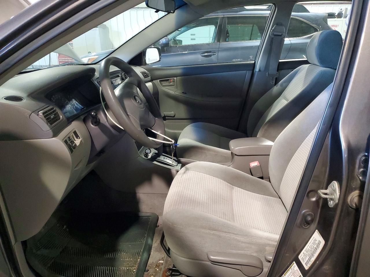 2005 Toyota Corolla Ce Серый vin: 1NXBR32E65Z434248