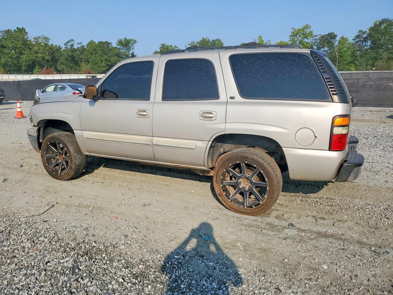 2006 Chevrolet Tahoe K1500 Tan vin: 1GNEK13T36R122486