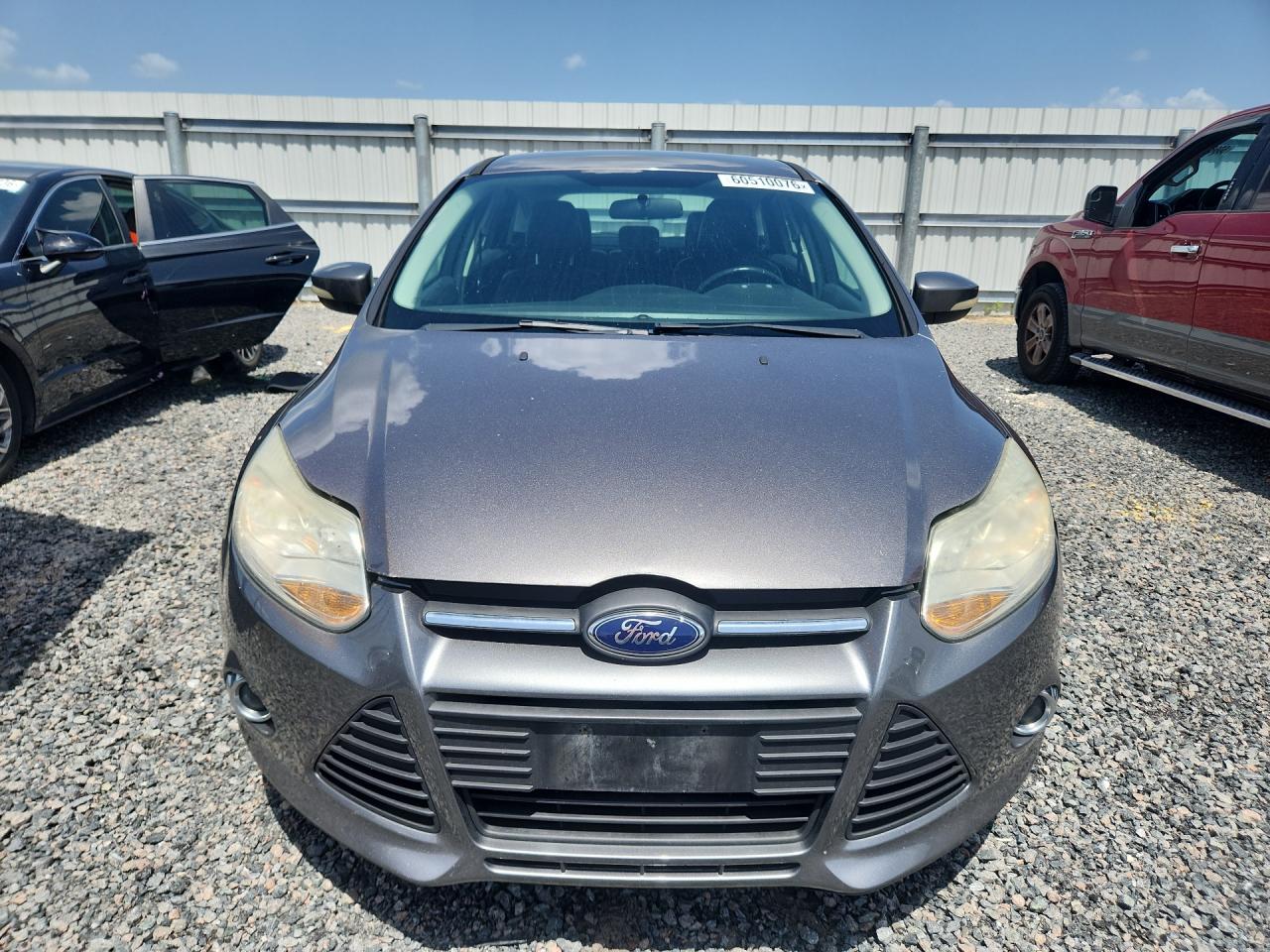 2014 Ford Focus Se Gray vin: 1FADP3K27EL280167