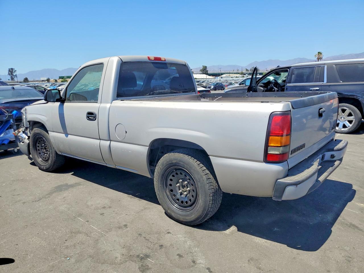 2006 Gmc New Sierra C1500 Beige vin: 3GTEC14X16G169667