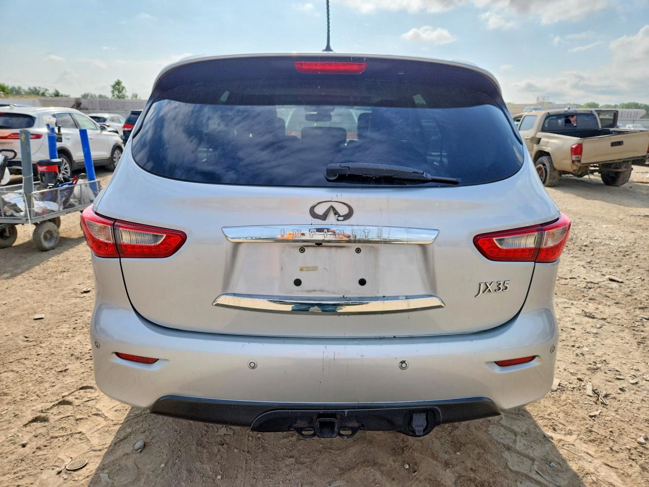 2013 Infiniti Jx35 Base Silver vin: 5N1AL0MM4DC300391