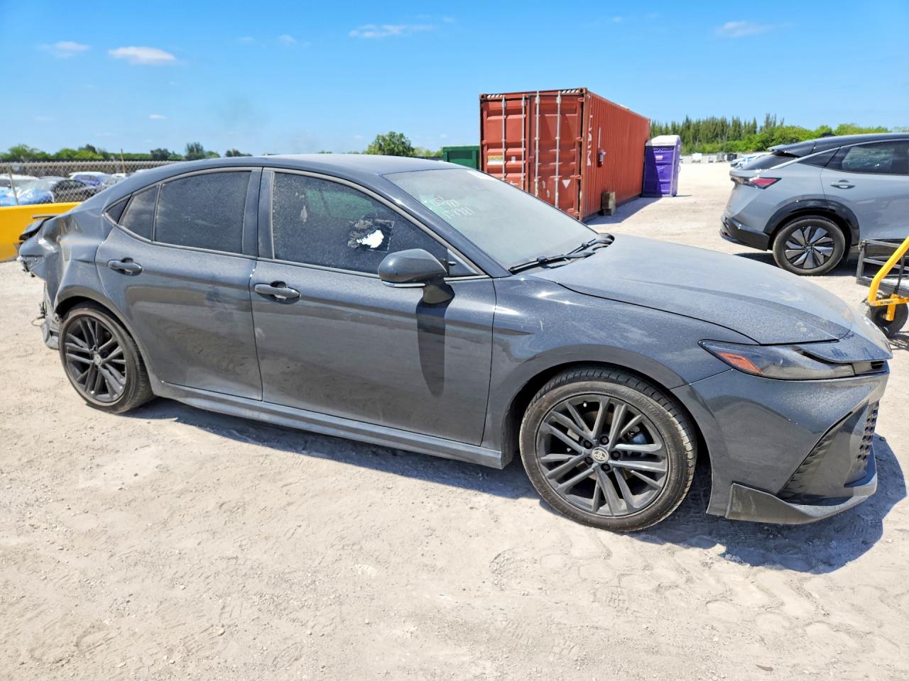2025 Toyota Camry Se Gray vin: 4T1DAACK4SU158981
