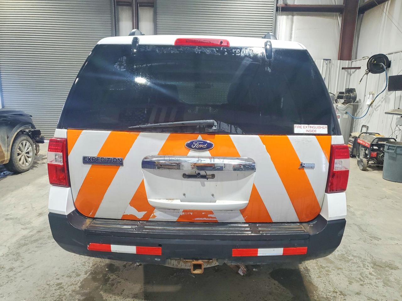 2014 Ford Expedition Xl White vin: 1FMJU1G57EEF47871