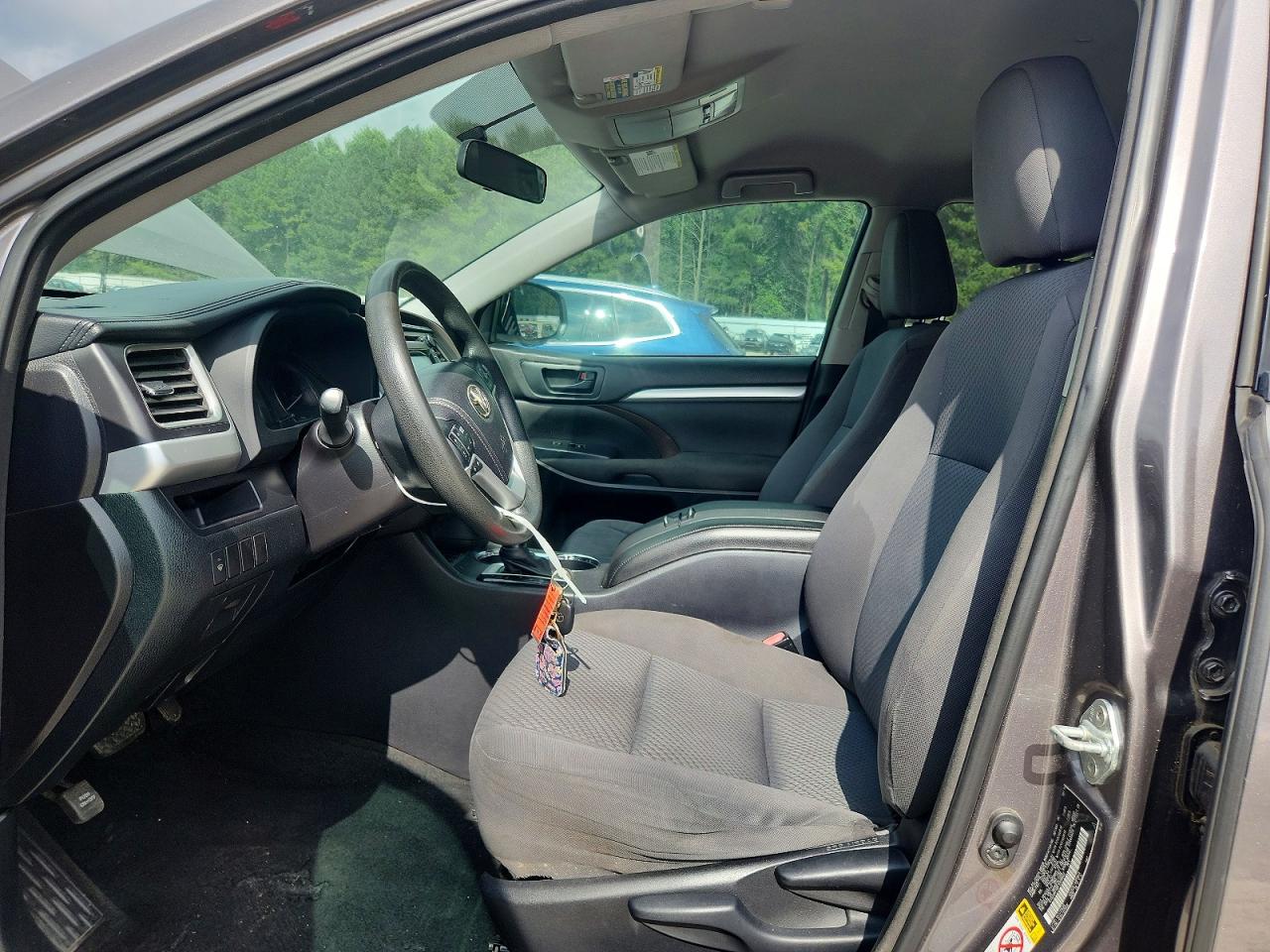 2015 Toyota Highlander Le Gray vin: 5TDZARFH8FS009802