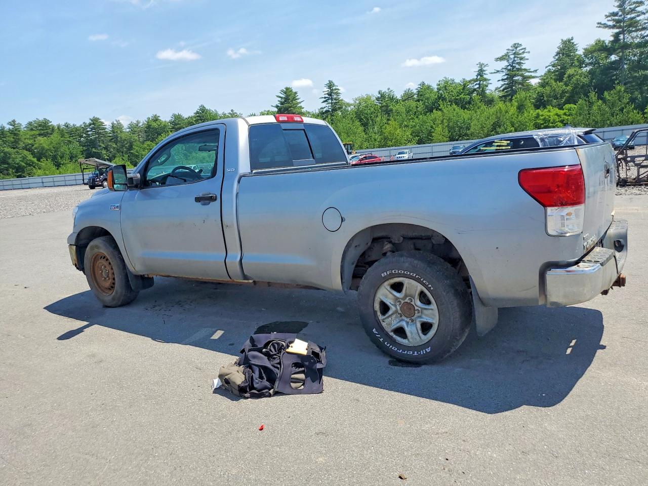 2012 Toyota Tundra Grade Silver vin: 5TFMY5F18CX244921