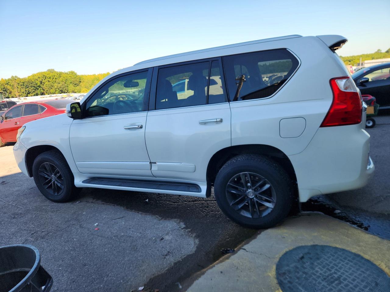2012 Lexus Gx 460 Premium White vin: JTJJM7FX8C5048579
