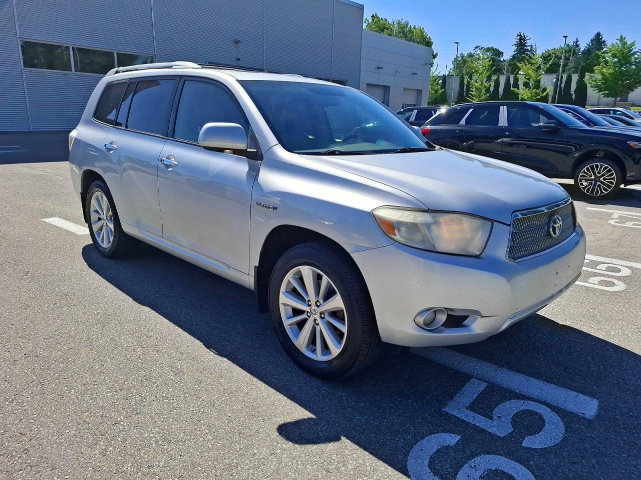 2009 Toyota Highlander Hybrid Limited Silver vin: JTEEW44A892030097