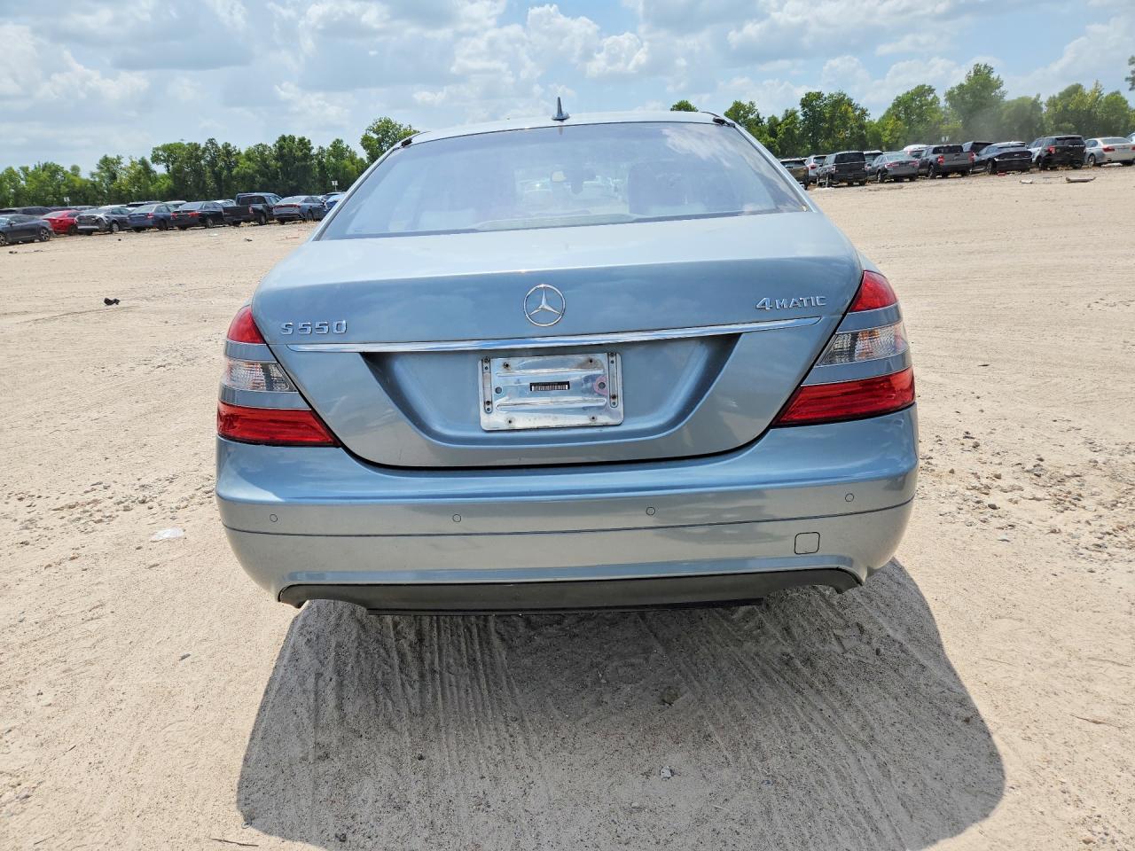 2007 Mercedes-benz S 550 4matic Silver vin: WDDNG86XX7A109998
