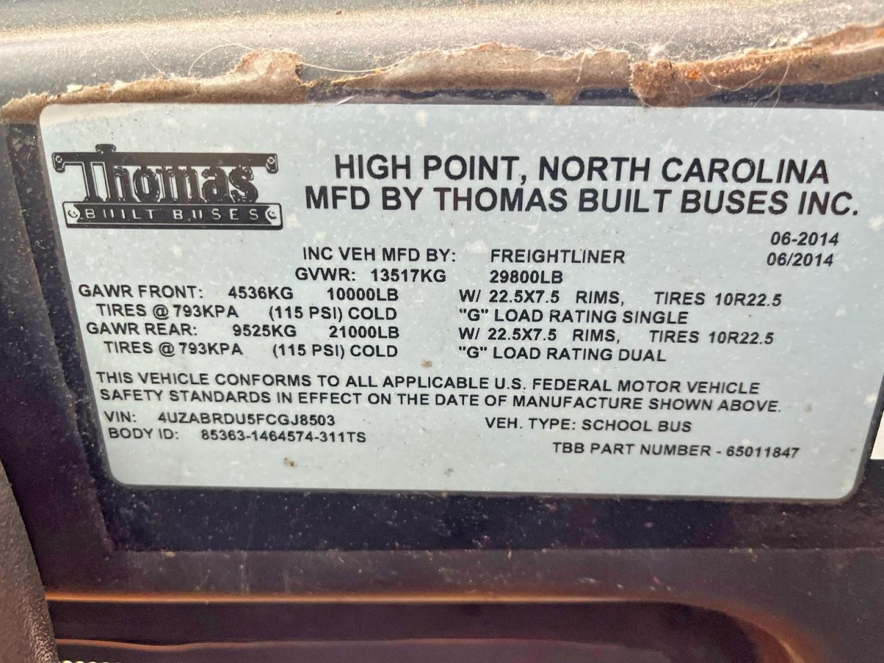 2015 Freightliner Chassis B2b Yellow vin: 4UZABRDU5FCGJ8503