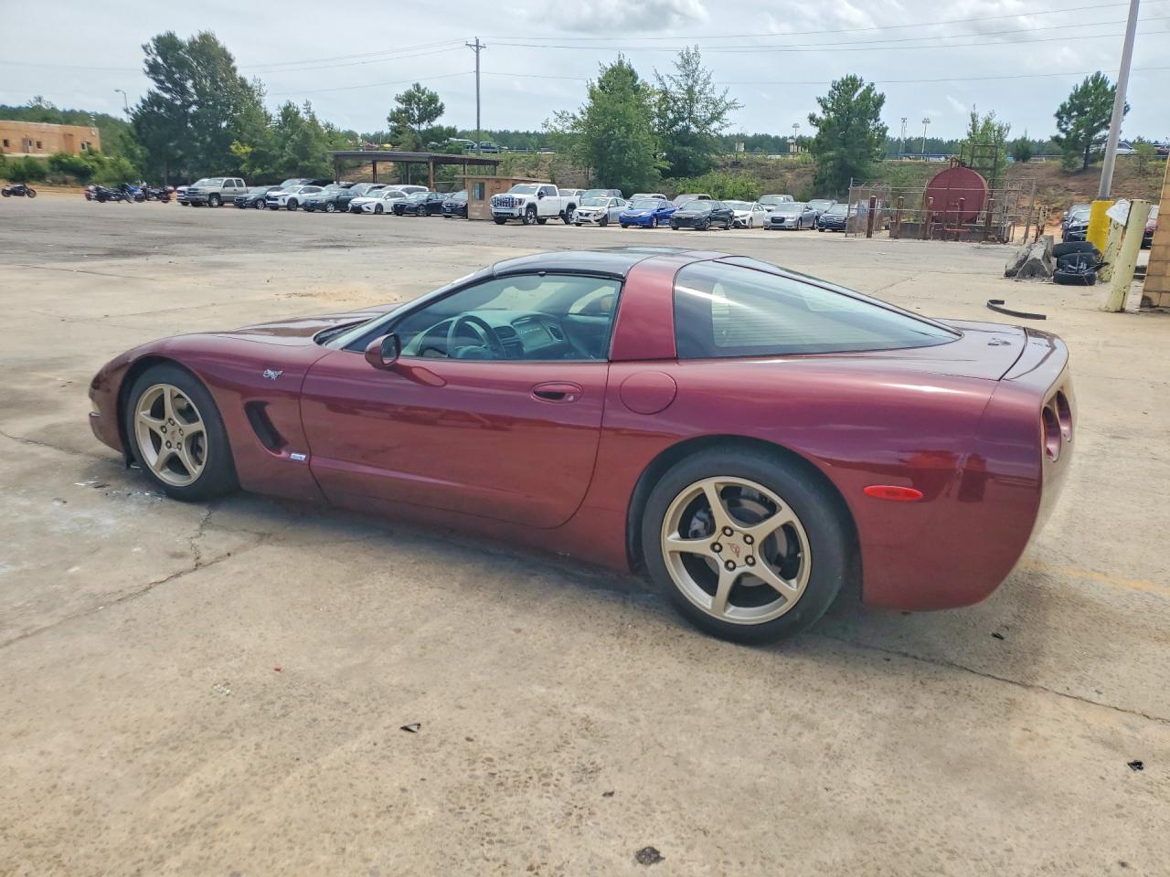 2003 Chevrolet Corvette Burgundy vin: 1G1YY22G635128535