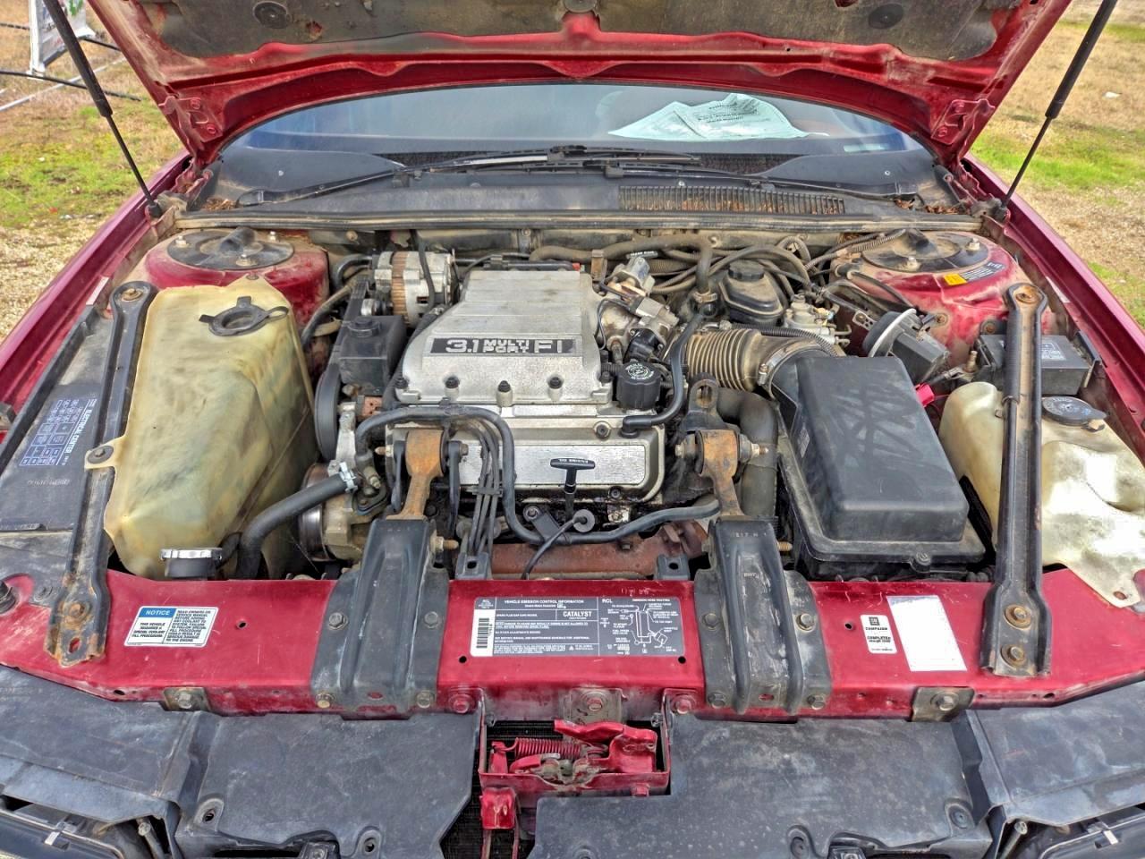 1993 Pontiac Grand Prix Le Red vin: 1G2WH54T4PF205840