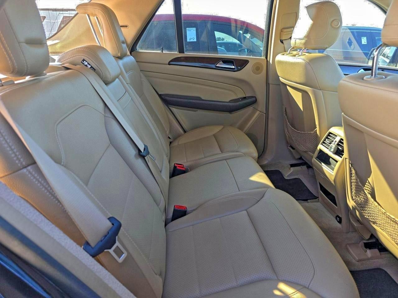2013 Mercedes-benz Ml 350 Black vin: 4JGDA5JB6DA255579