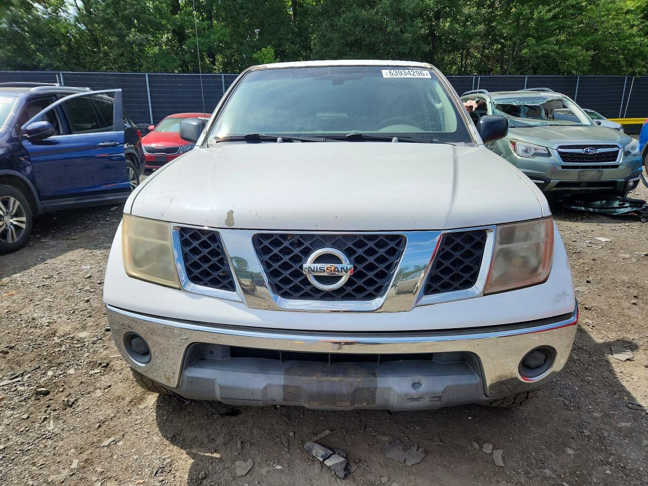 2006 Nissan Frontier Se White vin: 1N6AD07W56C415645