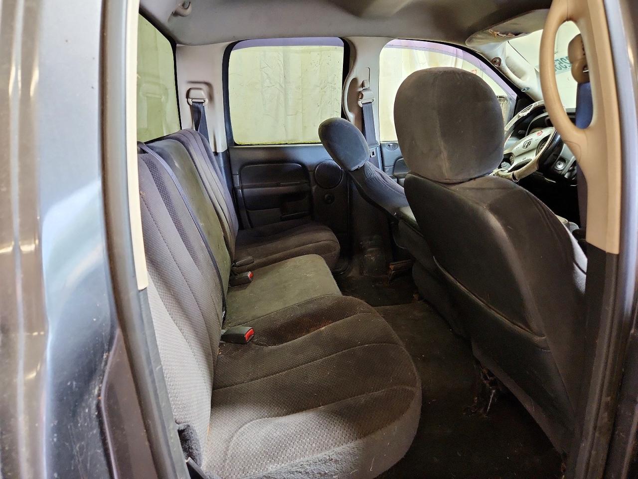 2003 Dodge Ram 1500 St Серый vin: 1D7HU18N53J585353
