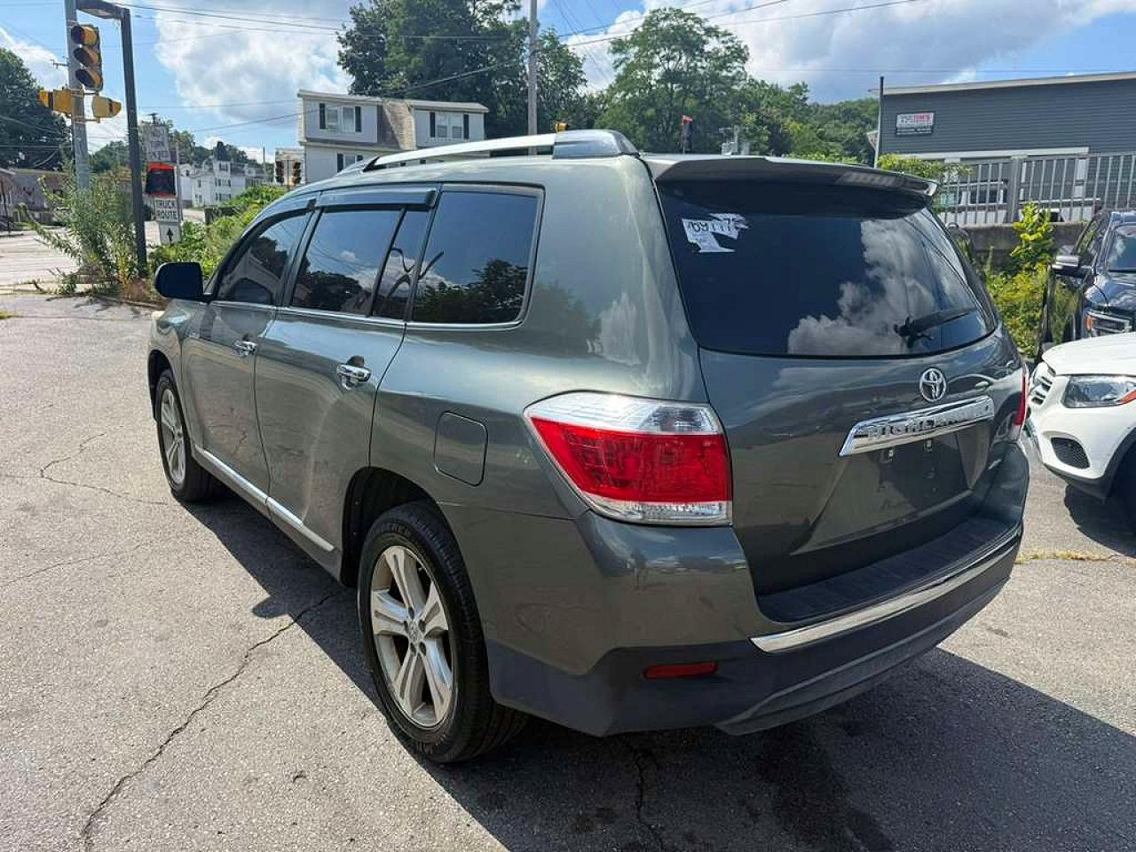 2013 Toyota Highlander Limited Green vin: 5TDDK3EH9DS263568