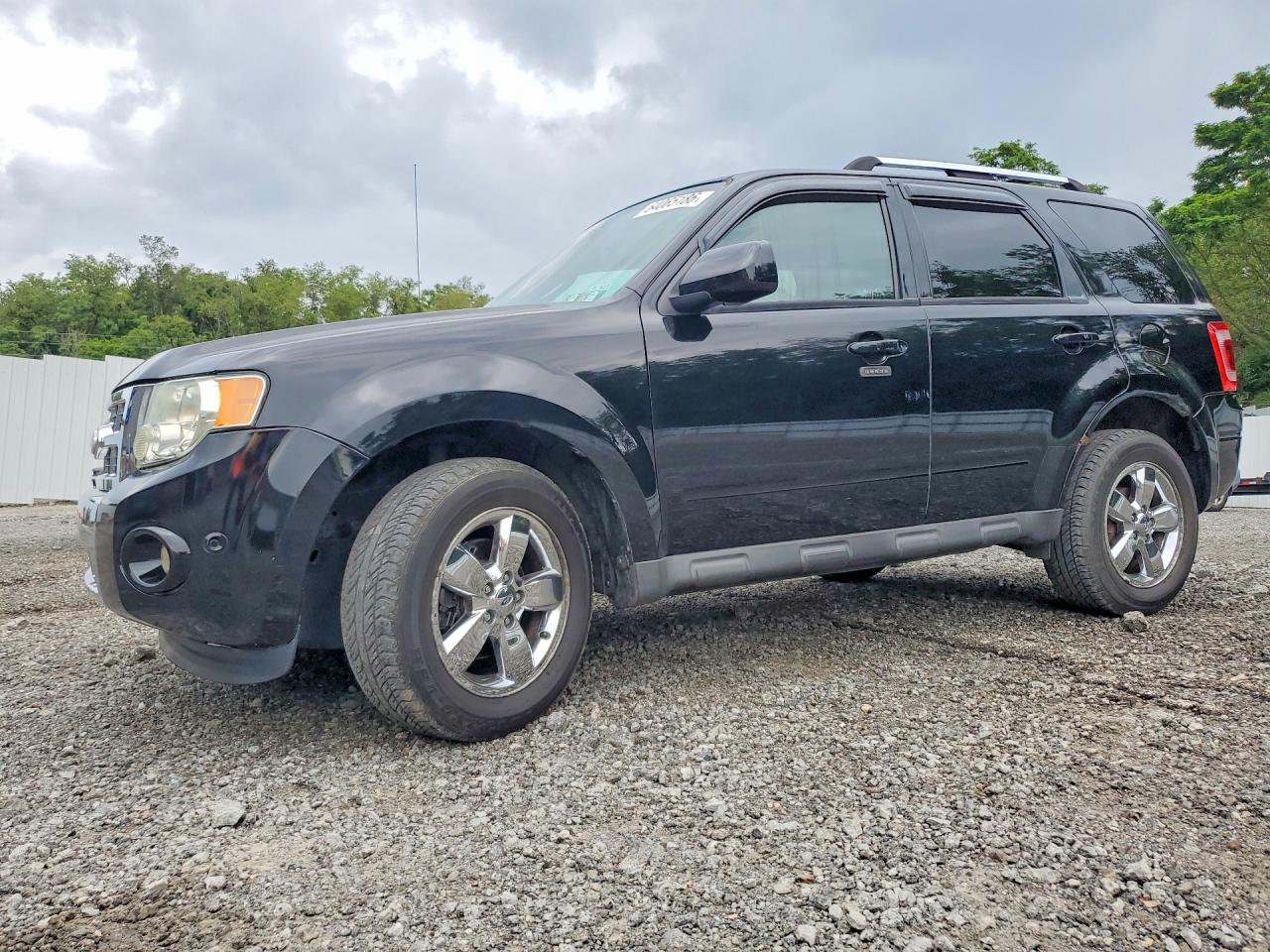 2010 Ford Escape Limited Черный vin: 1FMCU9EG0AKC47645
