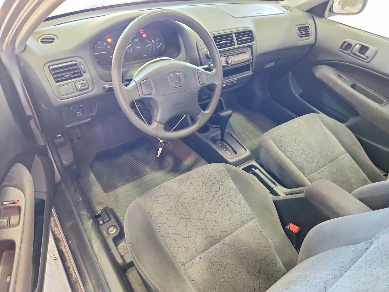 2000 Honda Civic Hx Silver vin: 1HGEJ7221YL124462