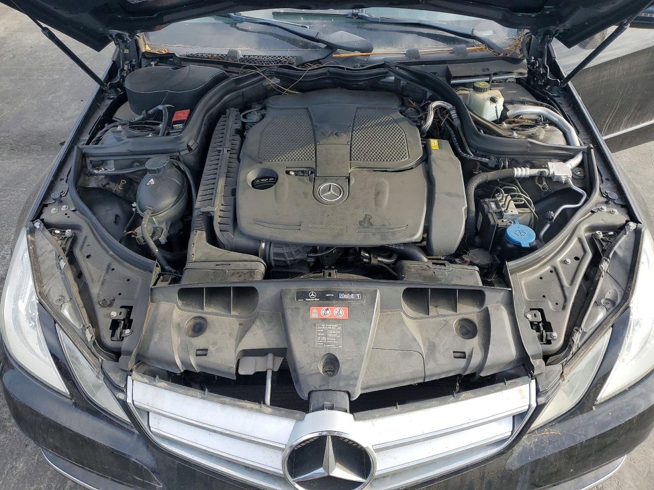 2012 Mercedes-benz E 350 Черный vin: WDDKJ5KBXCF162243