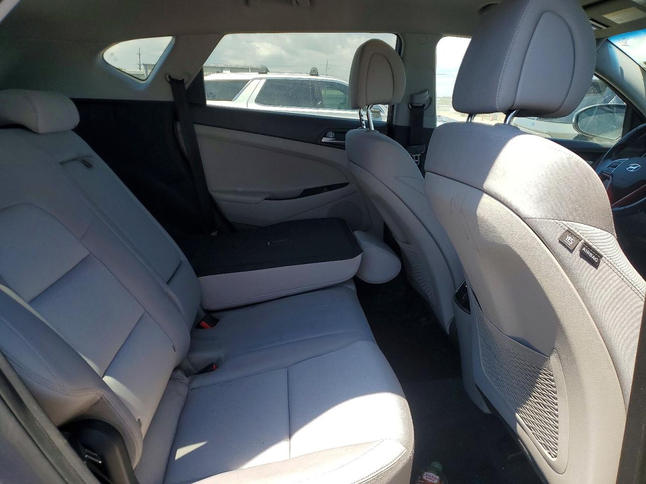 2017 Hyundai Tucson Sport Gray vin: KM8J3CA24HU390226