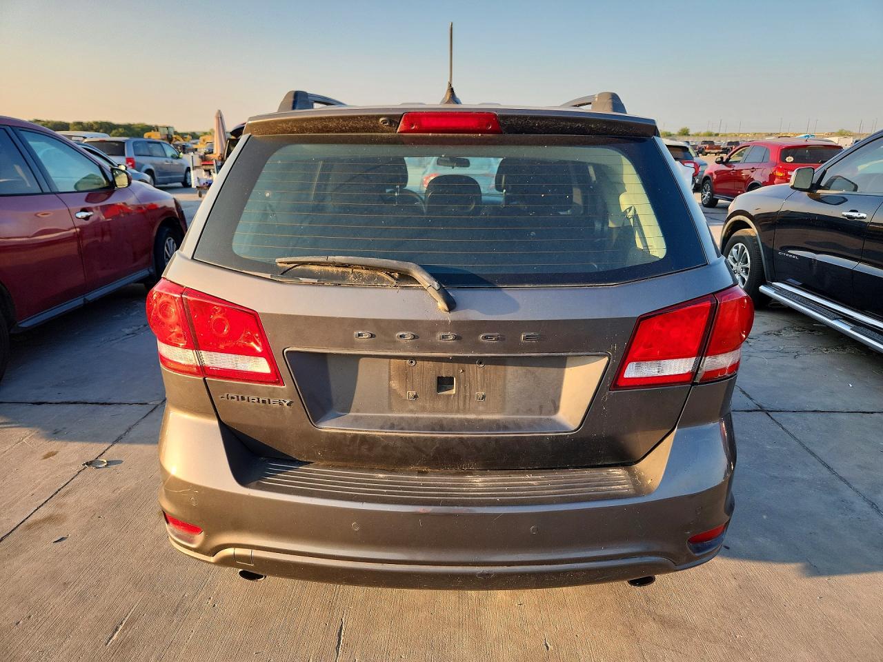 2015 Dodge Journey Sxt Gray vin: 3C4PDCBG7FT627627