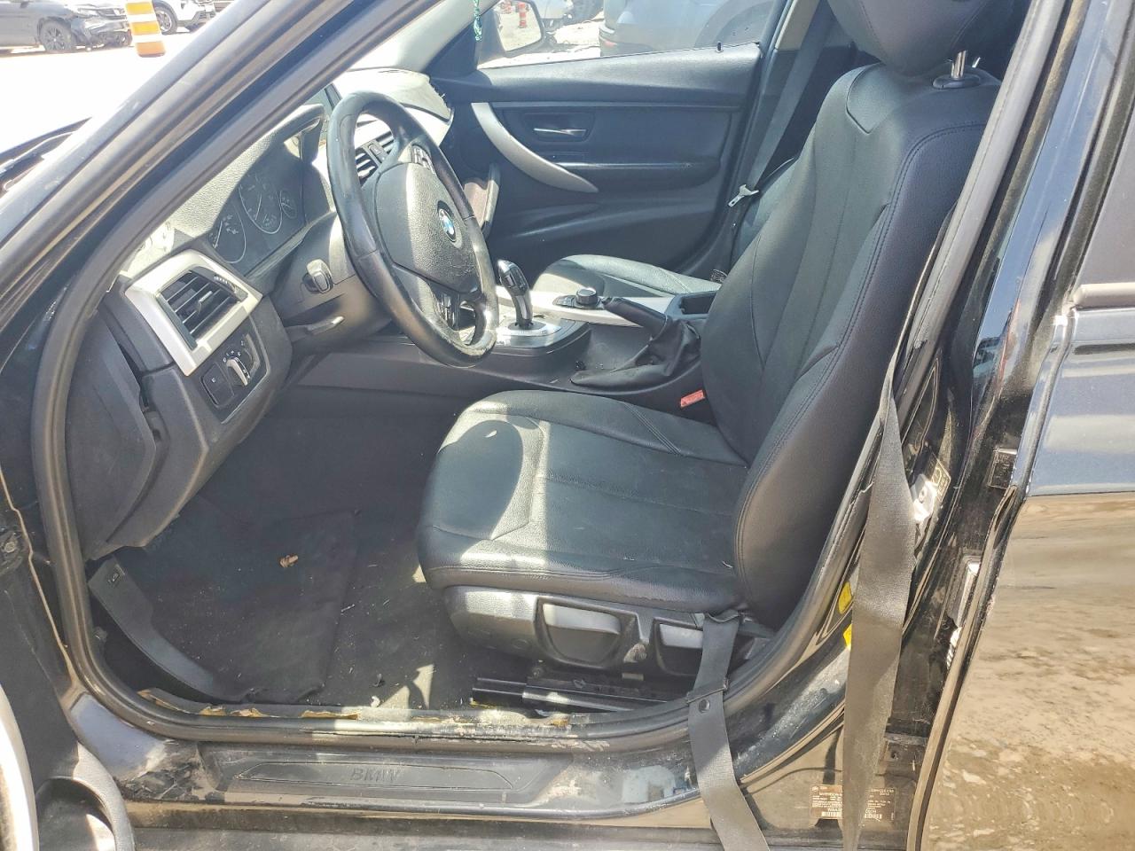 2014 Bmw 320 I Black vin: WBA3B1G52ENS80509
