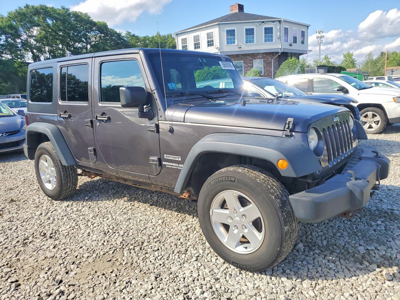 2014 Jeep Wrangler Unlimited Sport Gray vin: 1C4BJWDG2EL289436