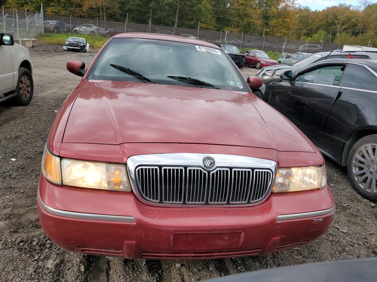 2000 Mercury Grand Marquis Ls Красный vin: 2MEFM75W3YX713135
