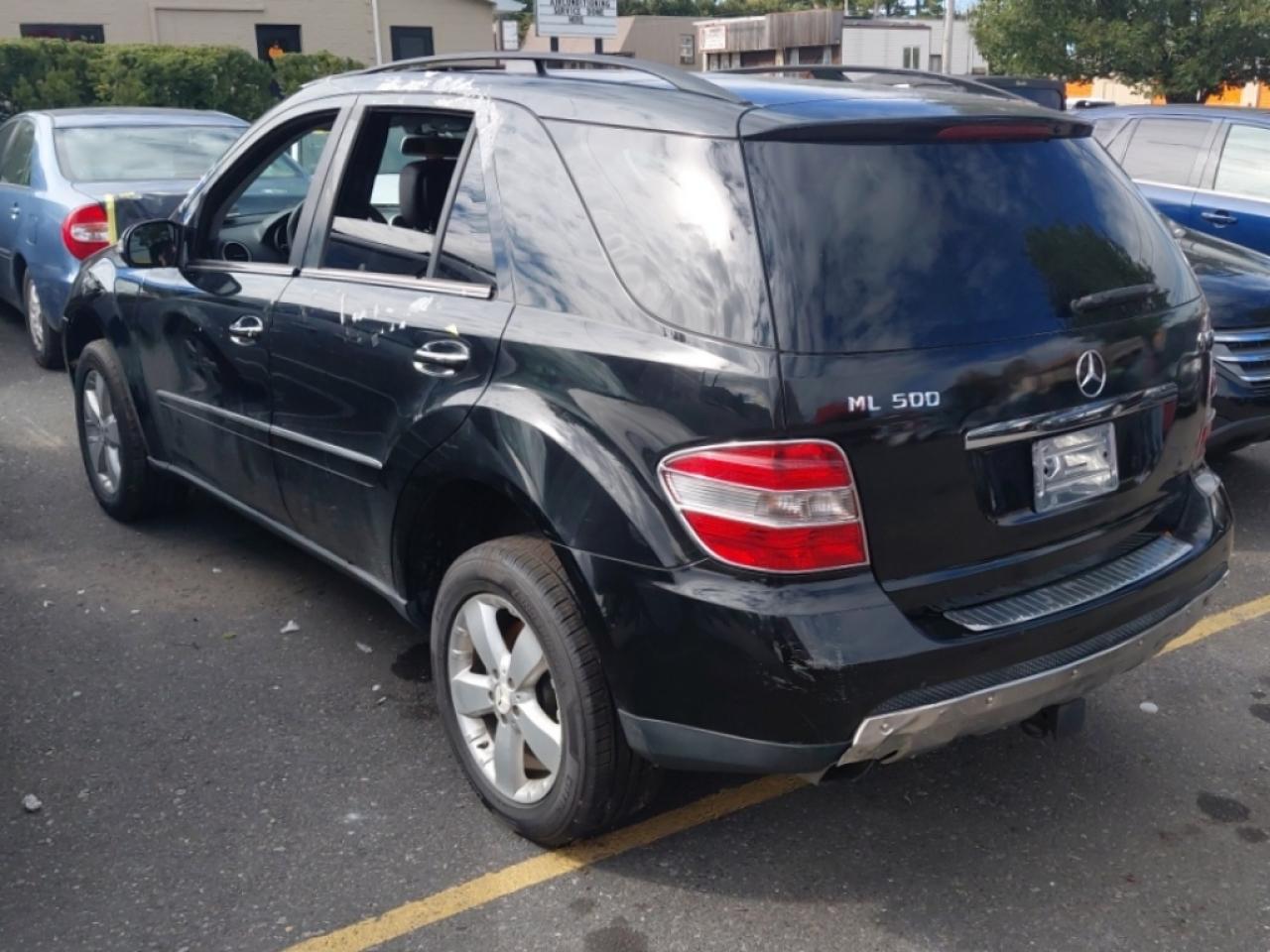 2007 Mercedes-benz Ml 500 Черный vin: 4JGBB75E67A258152