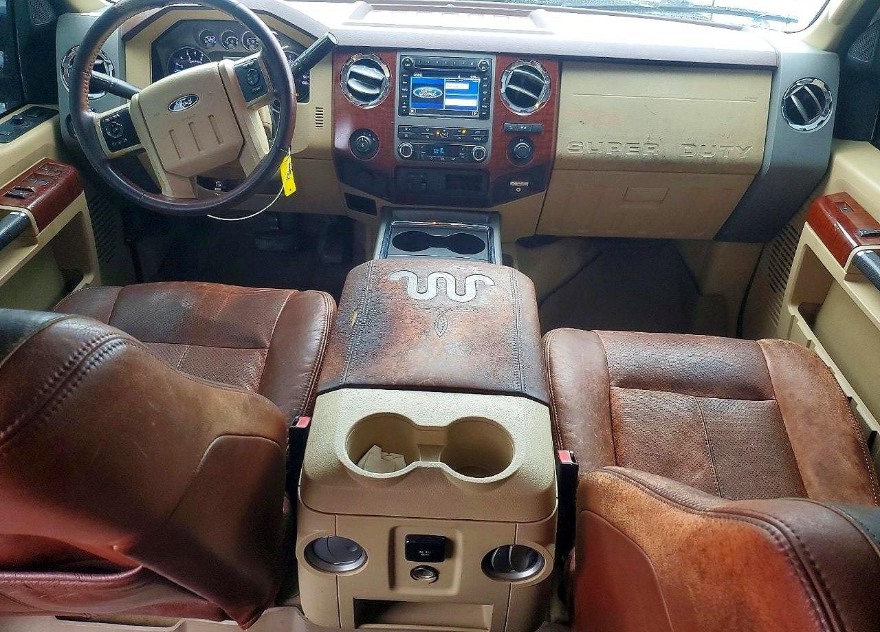 2011 Ford F250 Super Duty White vin: 1FT7W2BT9BEA12976